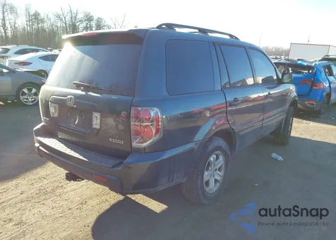 2006 Honda Pilot Lx z USA, uszkodzony, nr VIN 5FNYF18166B010742